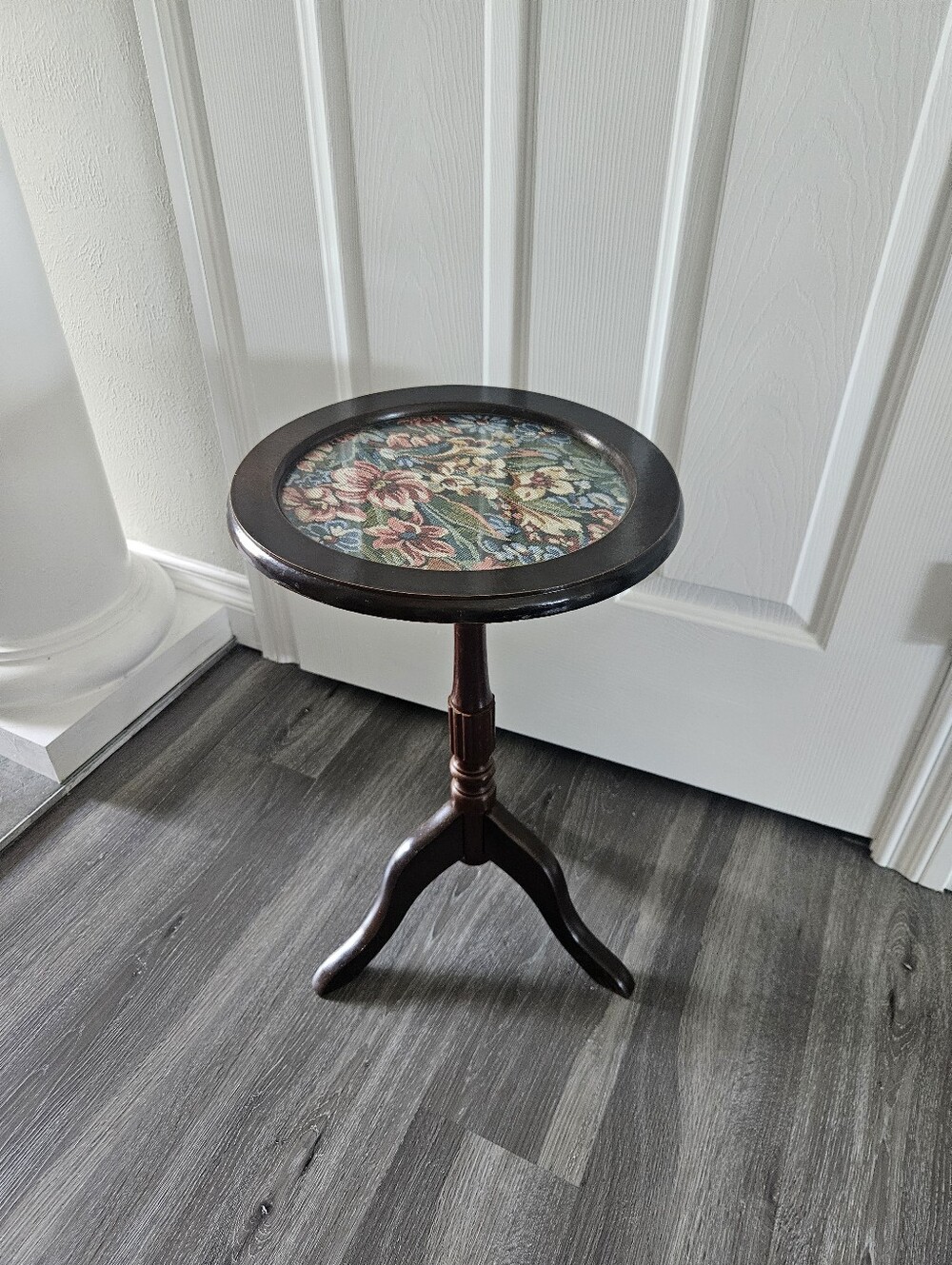 Vintage Bombay Company Pedestal Side Table With Floral Tapestry Inlay Center - Picture 2 of 11
